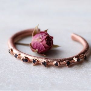 Handcrafted Copper Raw Amethyst Bracelet